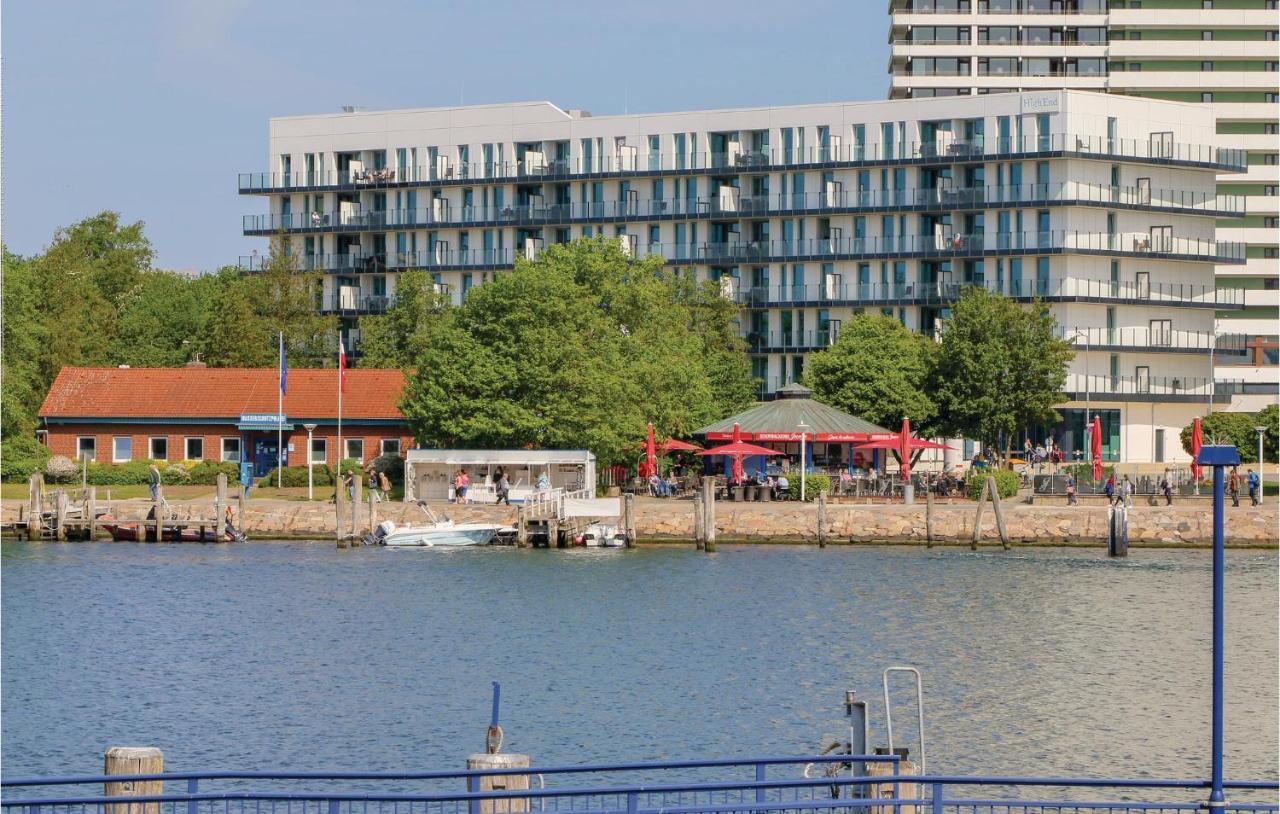 Nice Apartment In Luebeck Travemuende With Kitchen Exterior foto
