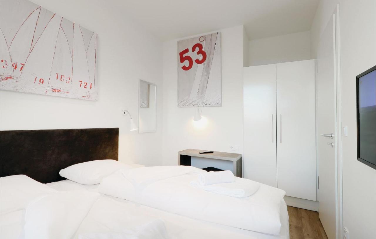 Nice Apartment In Luebeck Travemuende With Kitchen Exterior foto